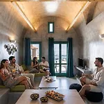 Abrazo Villa