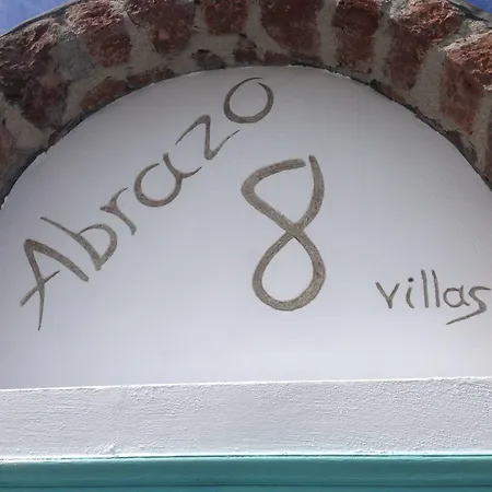 Abrazo Imerovigli (Santorini)
