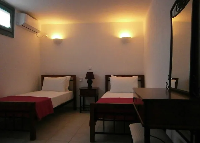 Abrazo Imerovigli (Santorini)